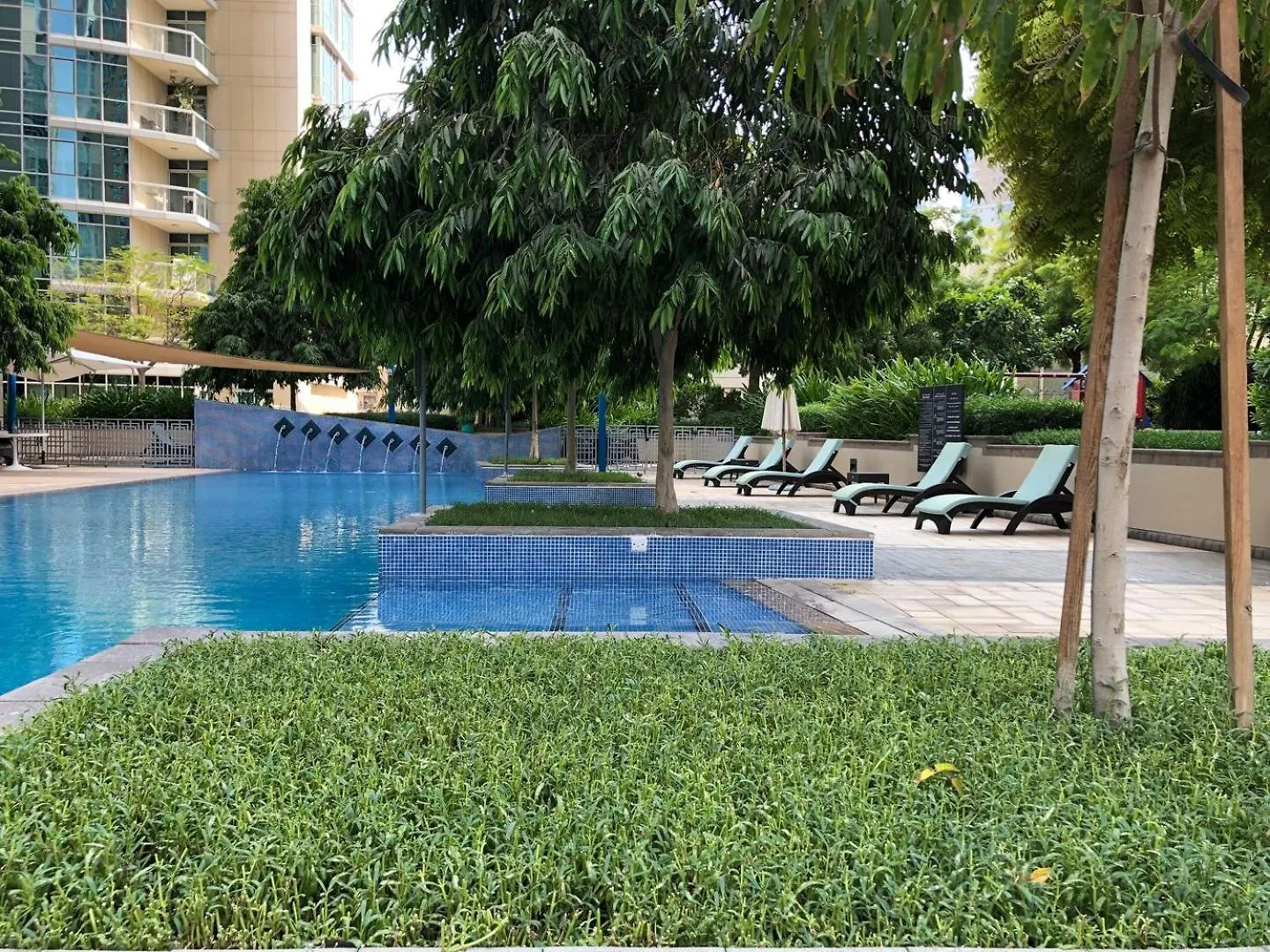 Guestready - Modern White With Dubai Fountain View Apartment