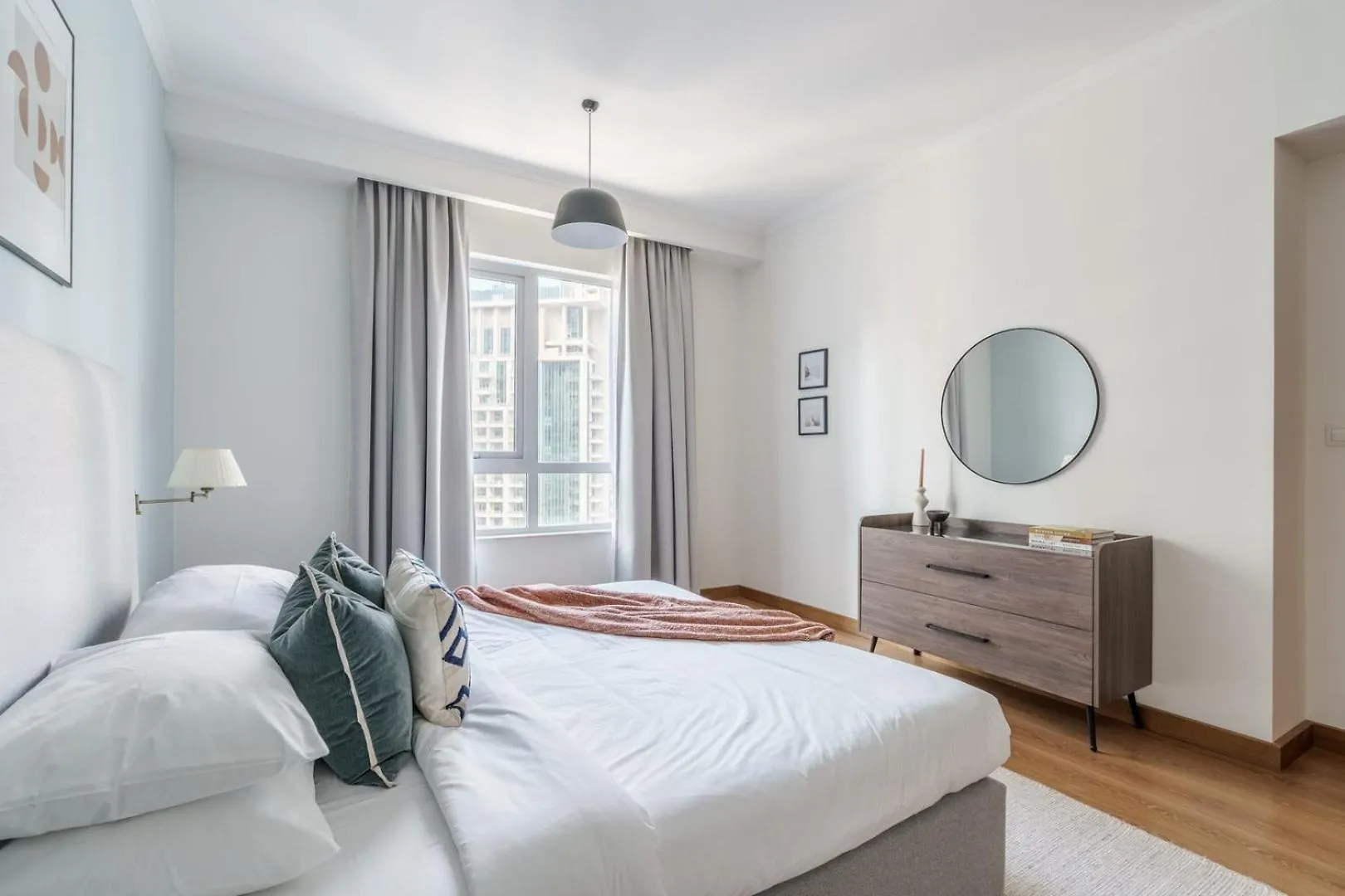 Guestready - Modern White With Dubai Fountain View Apartment